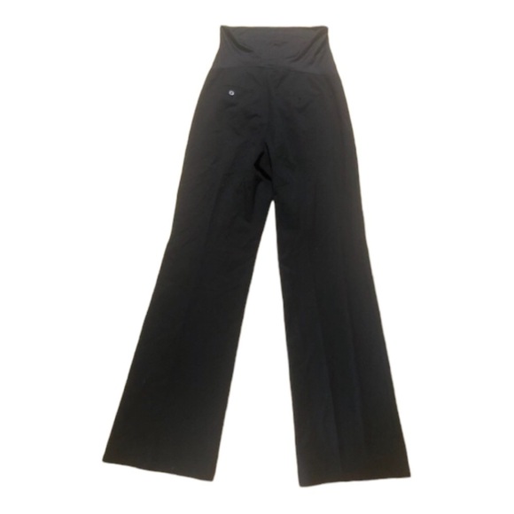 Maternity Crossover  Jeans Size 8 M in Excellent Used - Picture 5 of 6